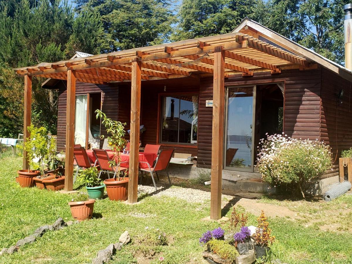 Cabanas Ayalen Con Vista Al Lago Pucón Pokoj fotografie