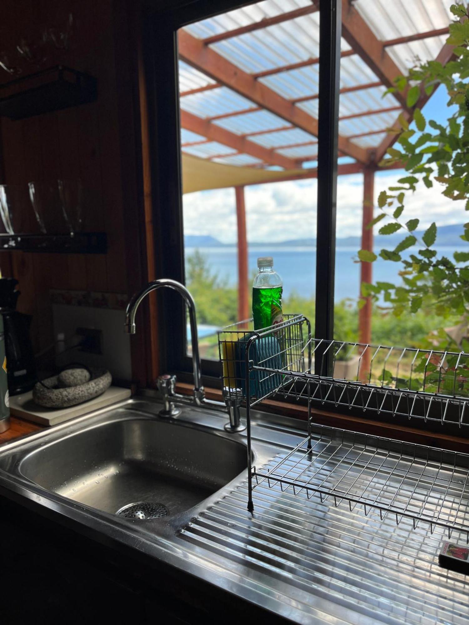Cabanas Ayalen Con Vista Al Lago Pucón Pokoj fotografie