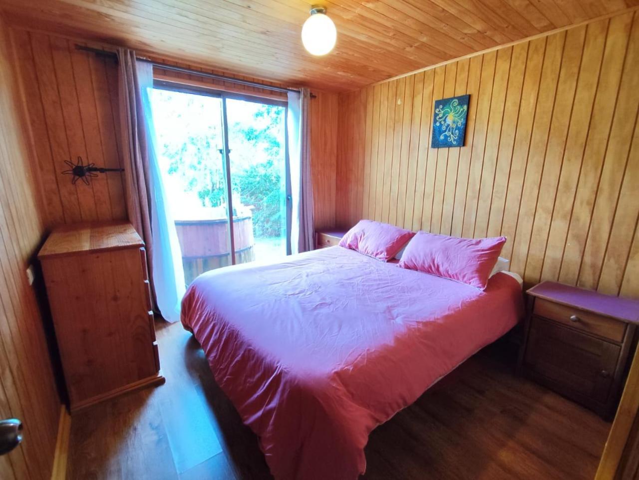 Cabanas Ayalen Con Vista Al Lago Pucón Pokoj fotografie
